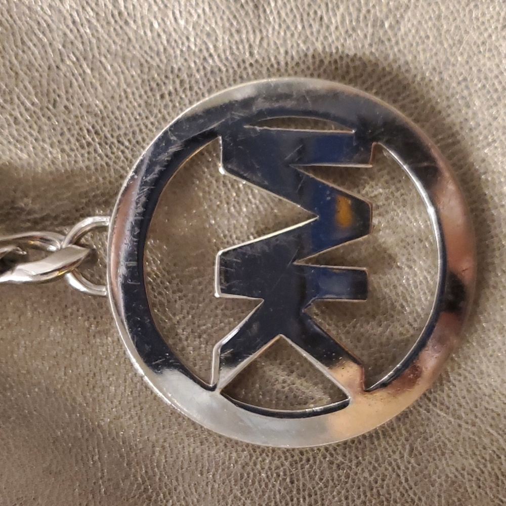 Handbag 🥳 - Picture 3 of 14